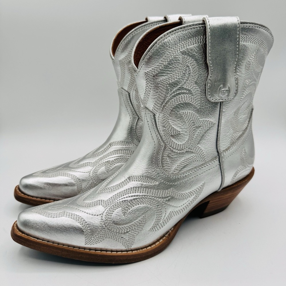 Buck And Brana Regina Boots Women's Size 7 Metallic Silver Ankle Bootie